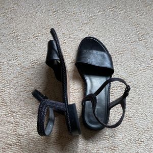 Stuart Weitzman Black flat sandals